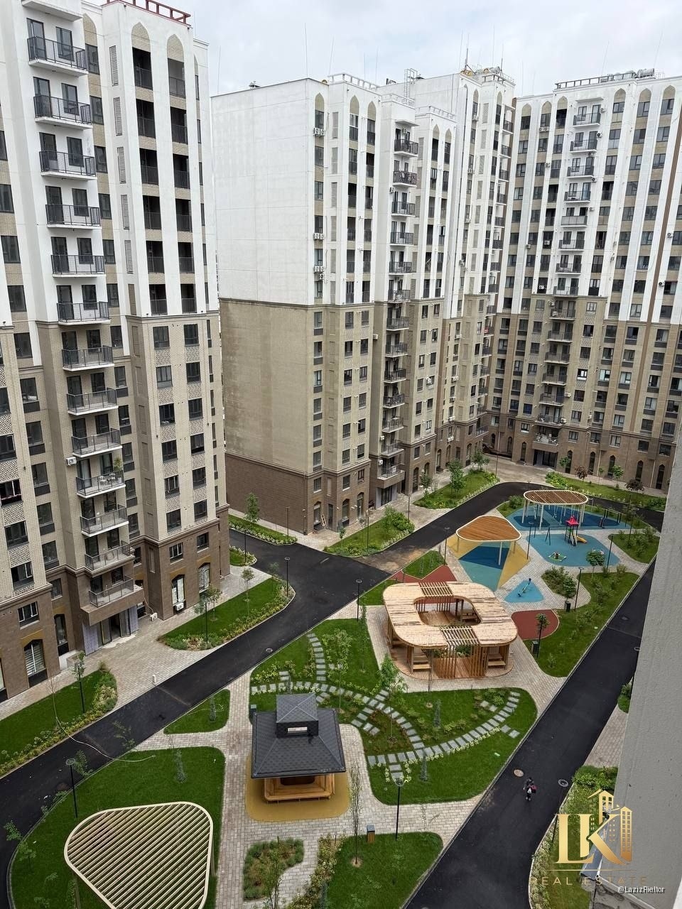 #9800 Продаётся: Мирабадский район Ул. Фергана Йули НОВОСТРОЙКА КОМПЛЕКС "O'z Makon" Застрой. "Golden House" Ор-р: УзБум/"China Town"