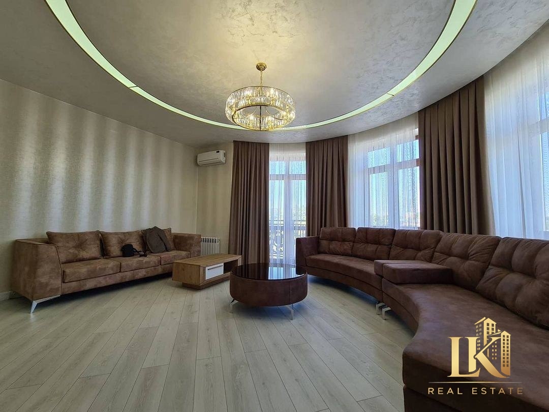 5/5/8 Элитный комплекс Golden House Парисен в Яккасарайском районе — роскошная квартира 198 м² с евроремонтом